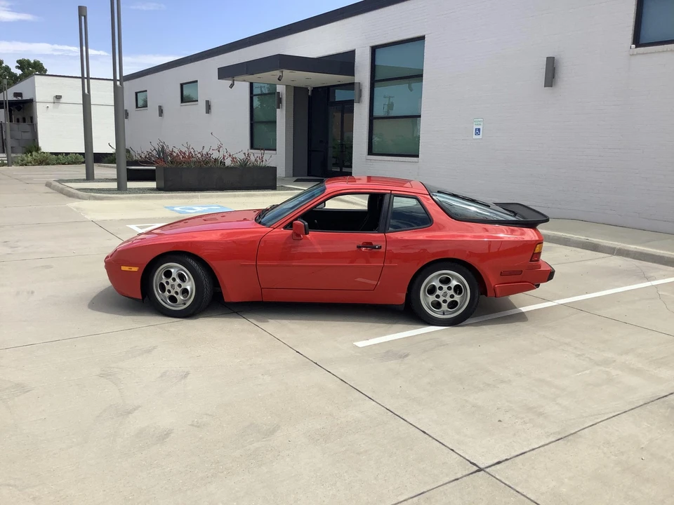 1988 Porsche 944 Turbo - Image 20 of 31