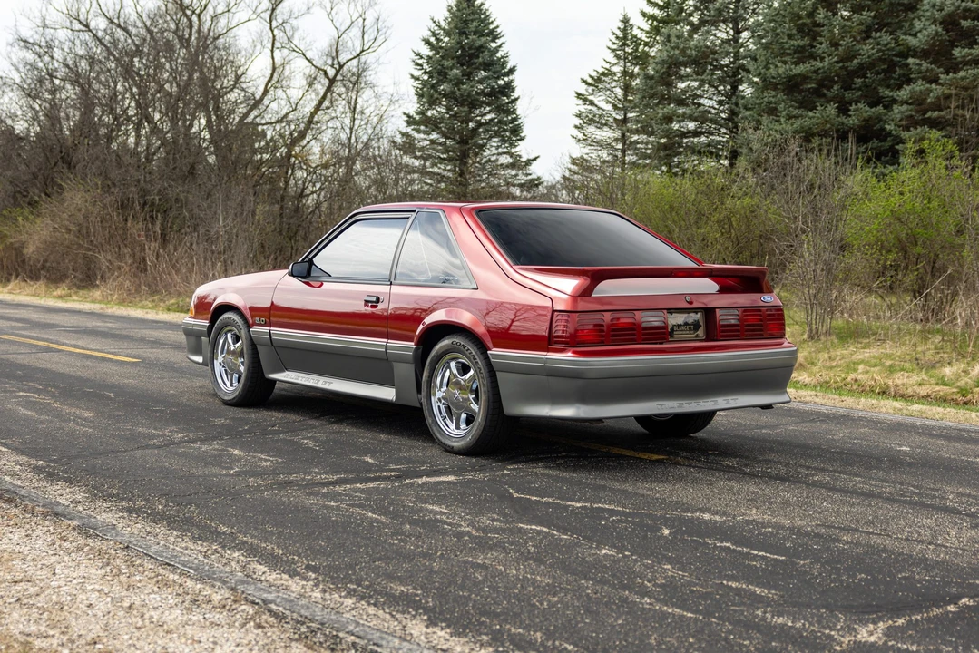 1990 Ford Mustang GT 3rd Gen - Image 21 of 31