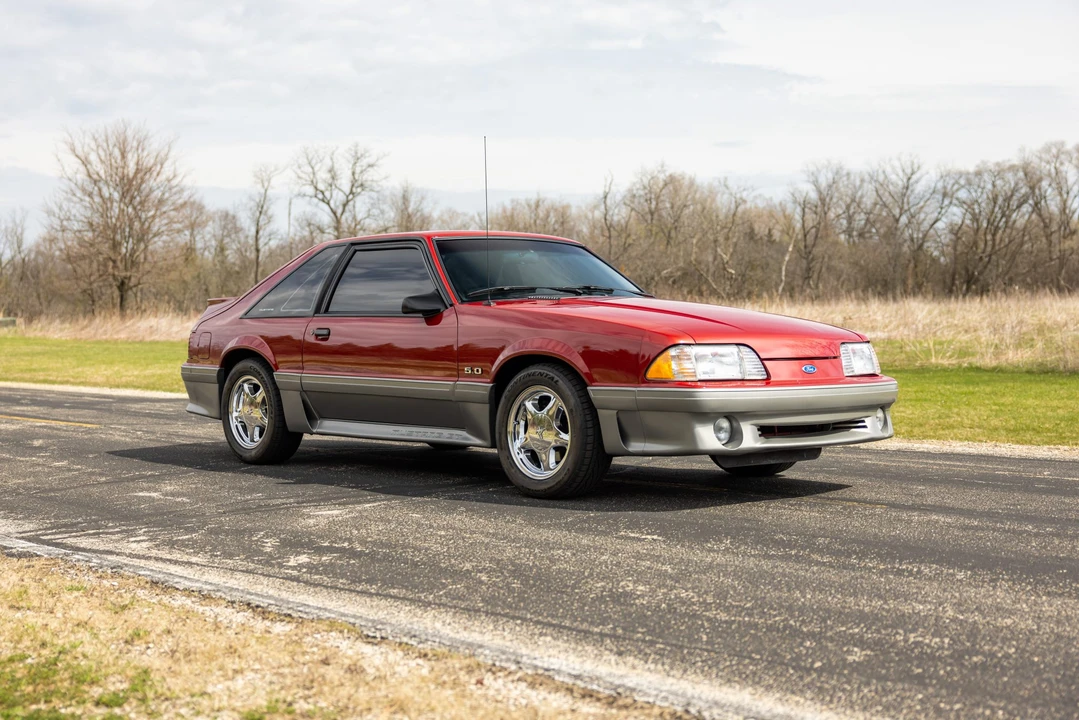 1990 Ford Mustang GT 3rd Gen - Image 29 of 31