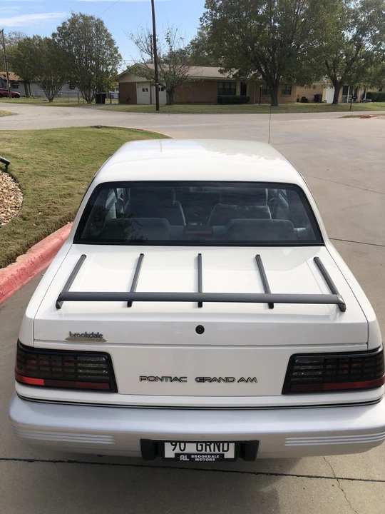 1990 Pontiac Grand Am - Image 21 of 31