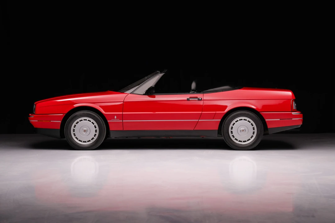 1991 Cadillac Allante - Image 17 of 31