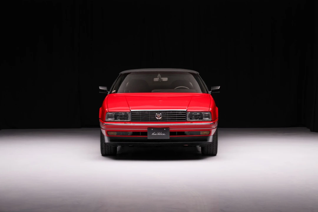 1991 Cadillac Allante - Image 7 of 31
