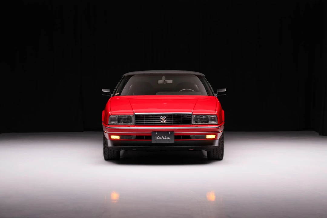 1991 Cadillac Allante - Image 6 of 31