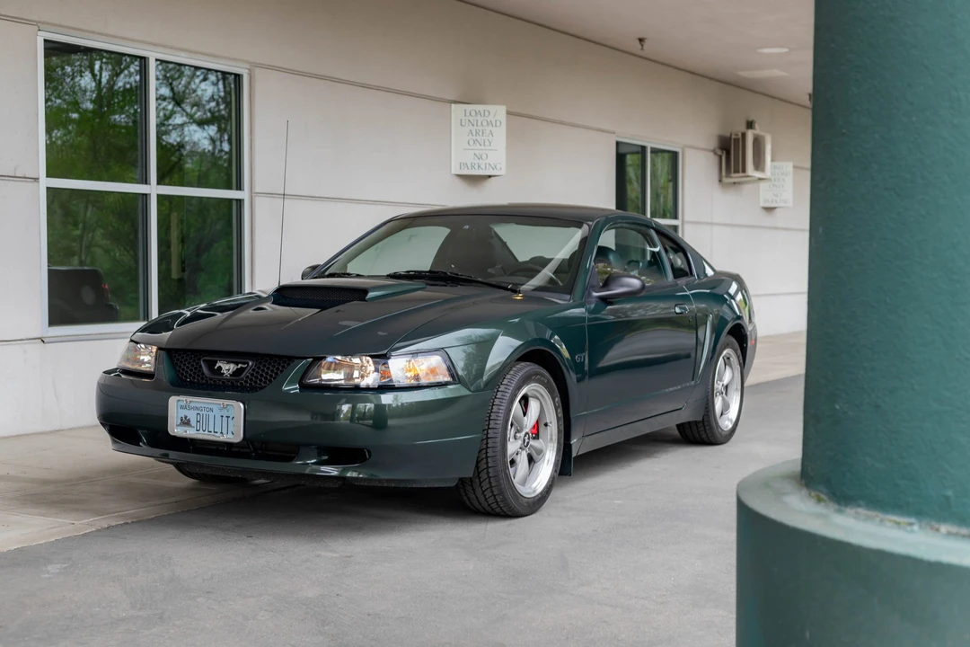 2001 Ford SN95 Mustang - Image 6 of 31