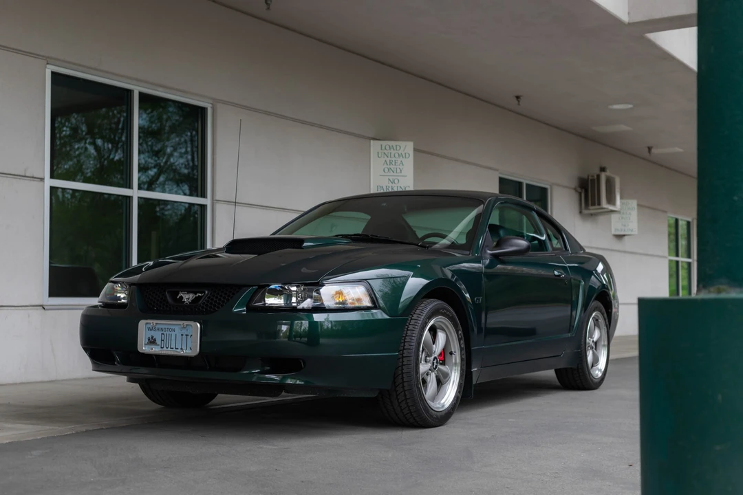 2001 Ford SN95 Mustang - Image 5 of 31