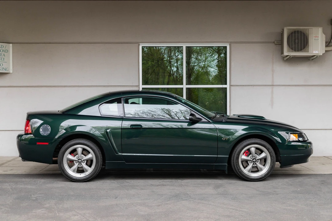 2001 Ford SN95 Mustang - Image 13 of 31