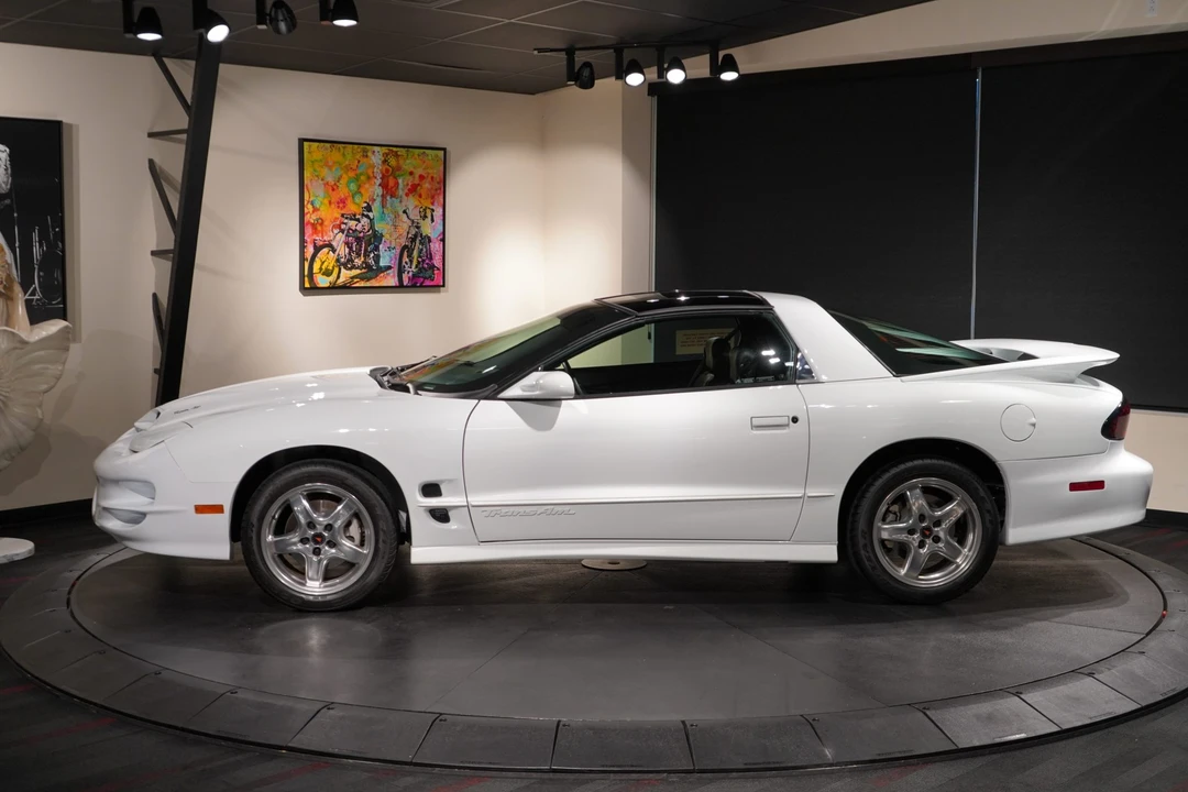 2001 Pontiac Firebird Trans Am 4th Gen - Image 6 of 31