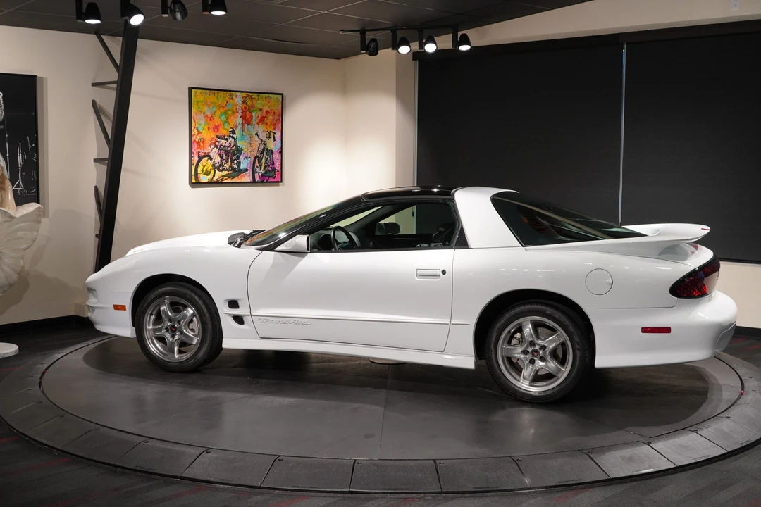 2001 Pontiac Firebird Trans Am 4th Gen - Image 8 of 31