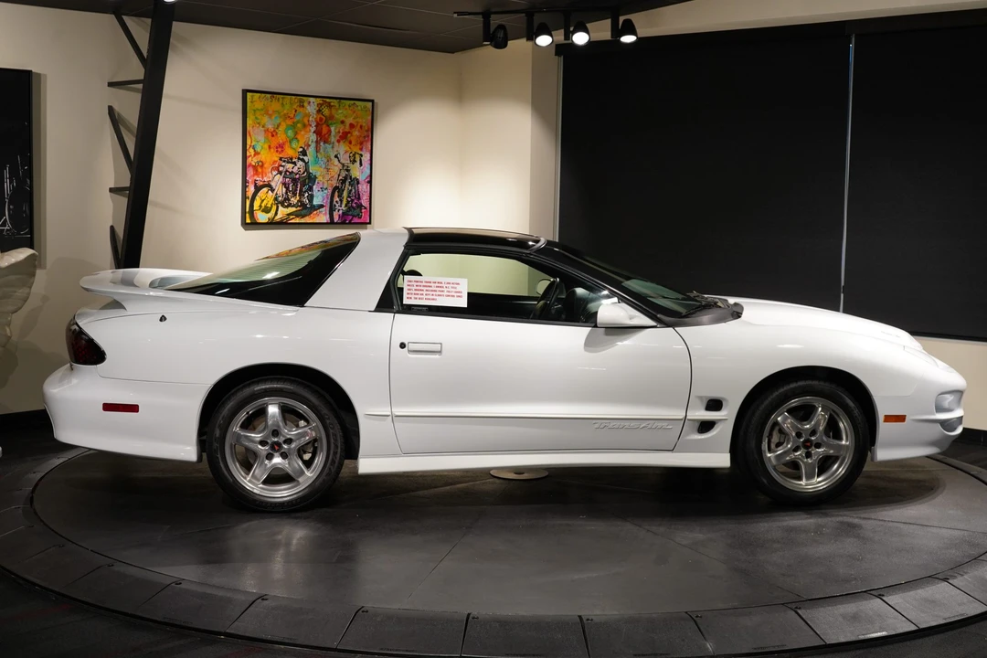 2001 Pontiac Firebird Trans Am 4th Gen - Image 18 of 31