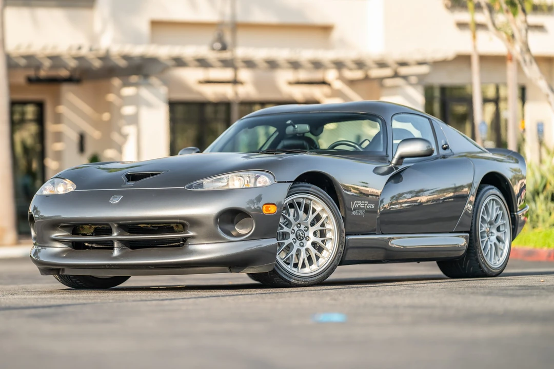 2002 Dodge Viper ACR 2nd Gen - Image 2 of 31