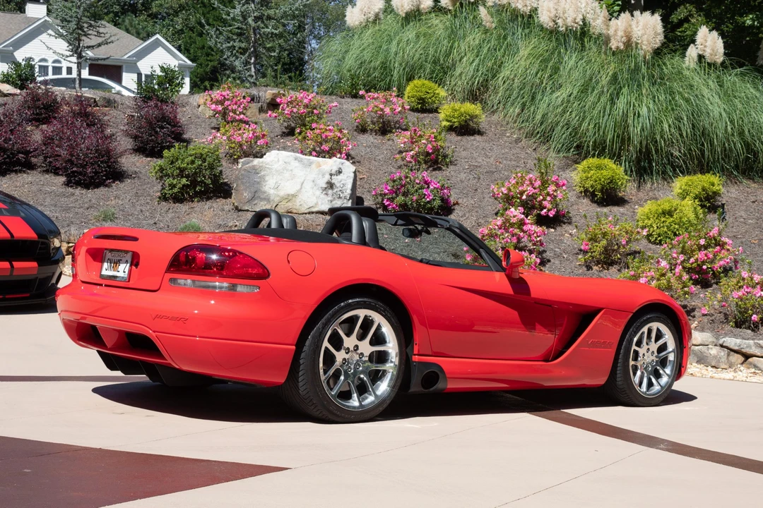 2003 Dodge Viper 3rd Gen - Image 10 of 31