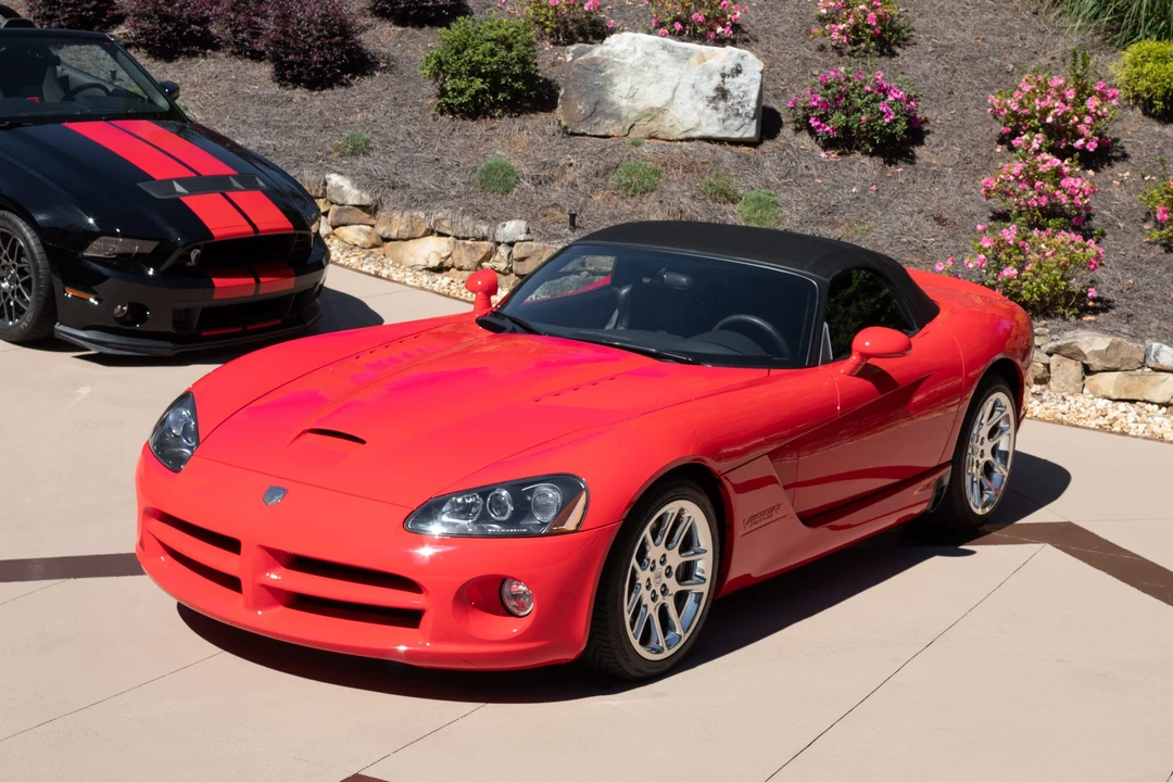 2003 Dodge Viper 3rd Gen - Image 3 of 31