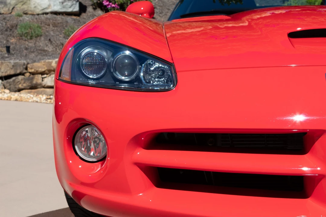 2003 Dodge Viper 3rd Gen - Image 21 of 31