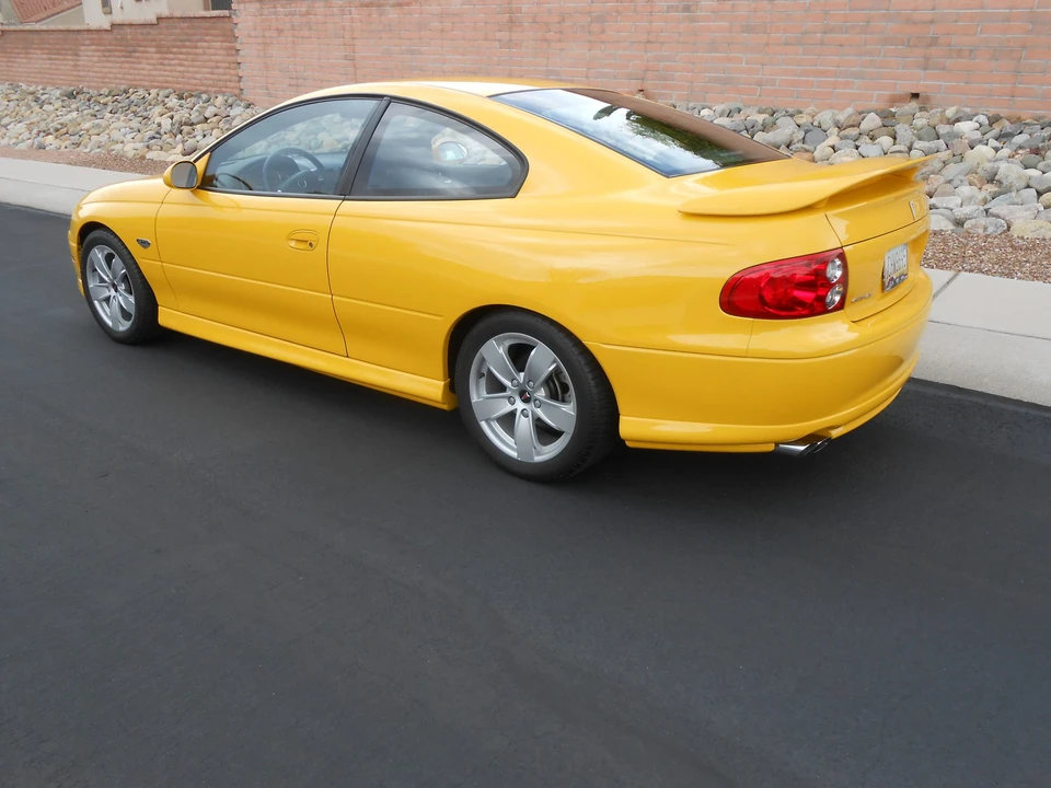 2004 Pontiac GTO 4th Gen - Image 10 of 31