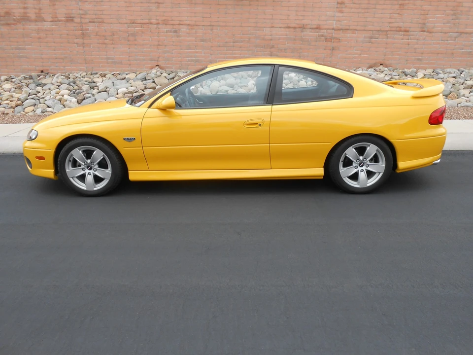 2004 Pontiac GTO 4th Gen - Image 14 of 31