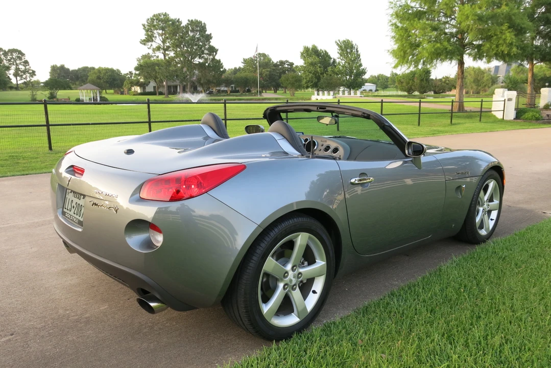 2007 Pontiac Solstice - Image 4 of 31