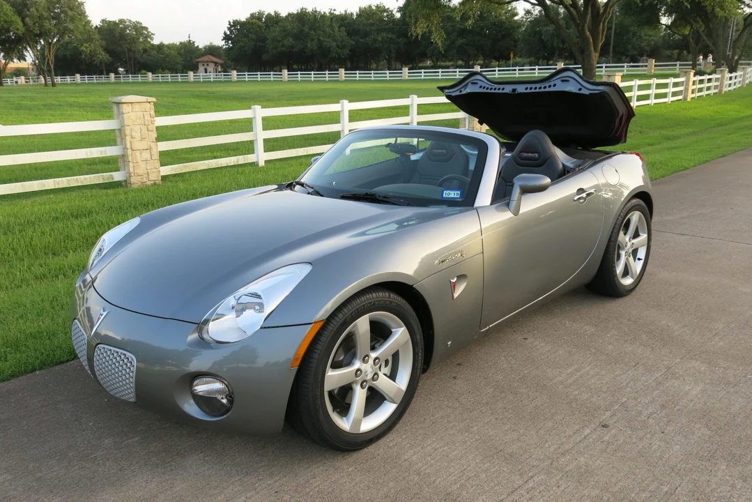 2007 Pontiac Solstice - Image 12 of 31