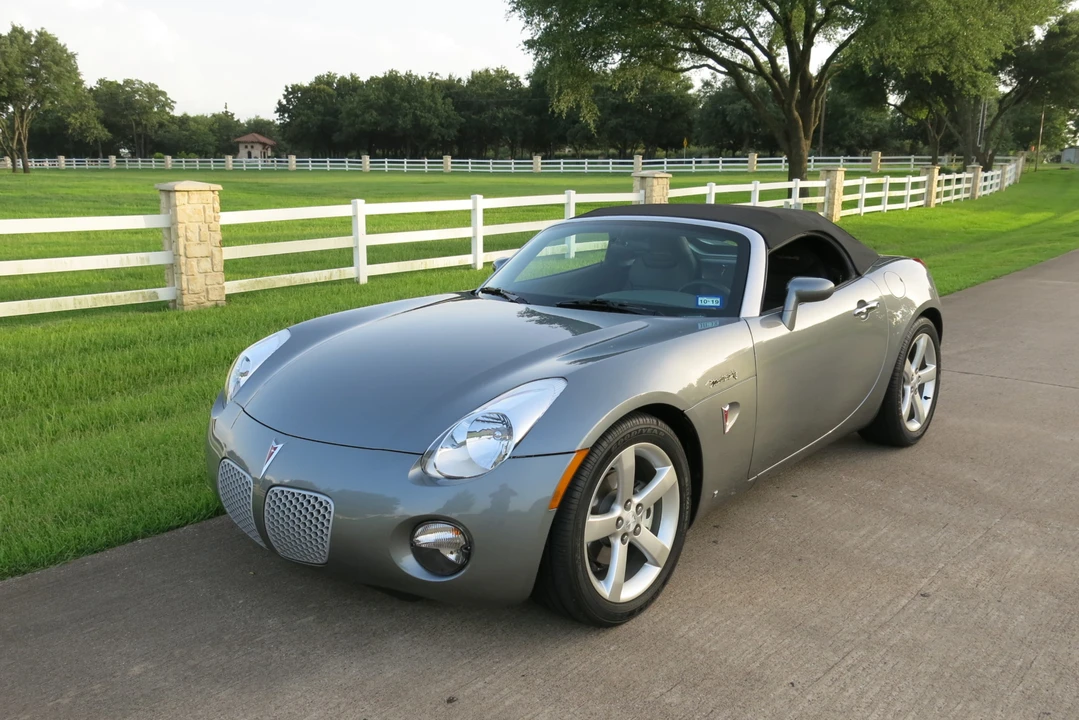 2007 Pontiac Solstice - Image 15 of 31