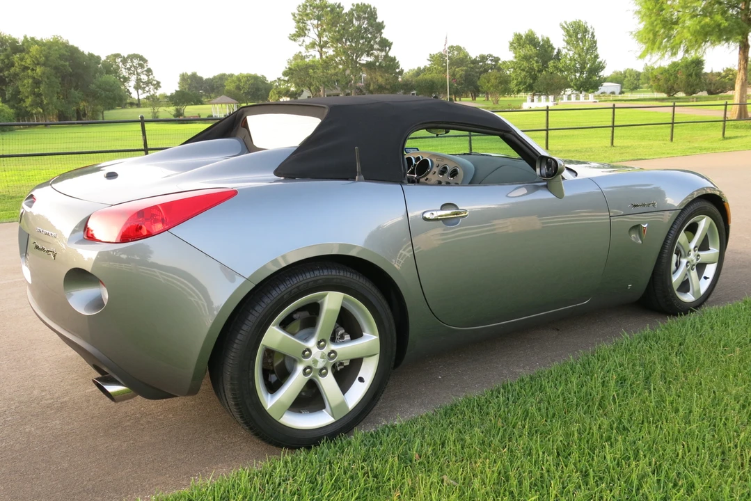 2007 Pontiac Solstice - Image 20 of 31