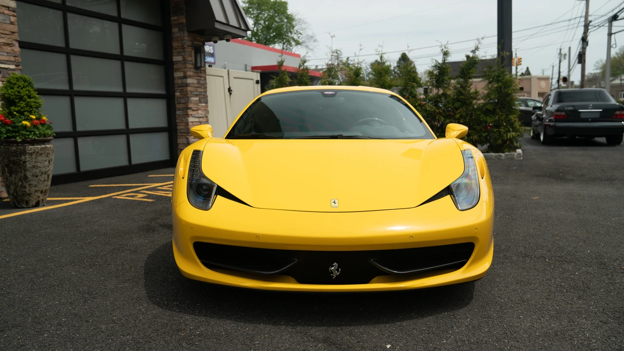 2012 Ferrari 458 Italia - Image 29 of 31