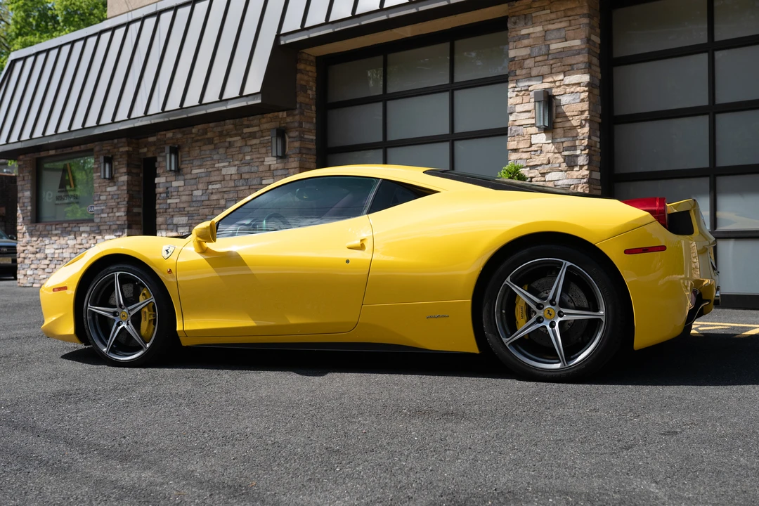 2012 Ferrari 458 Italia - Image 11 of 31