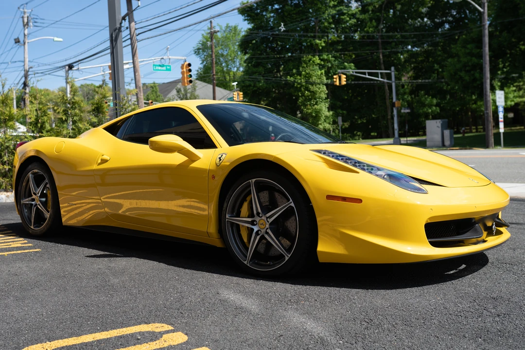 2012 Ferrari 458 Italia - Image 25 of 31