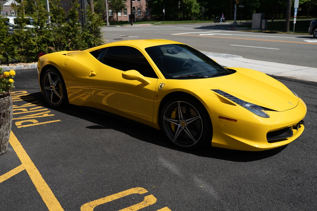 2012 Ferrari 458 Italia - Image 26 of 31