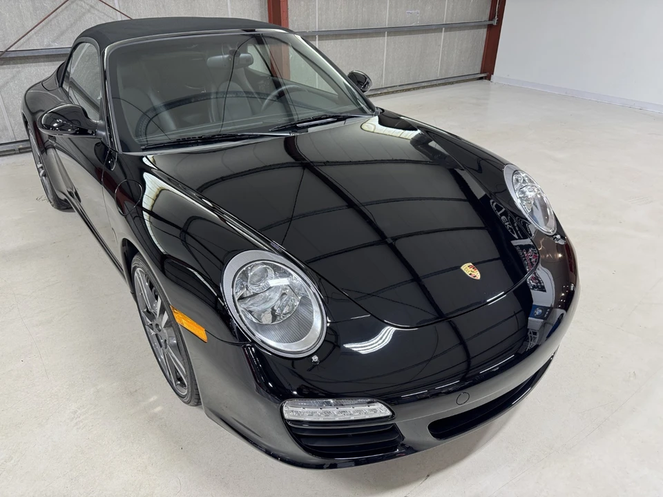 2012 Porsche 997 Carrera - Image 26 of 31