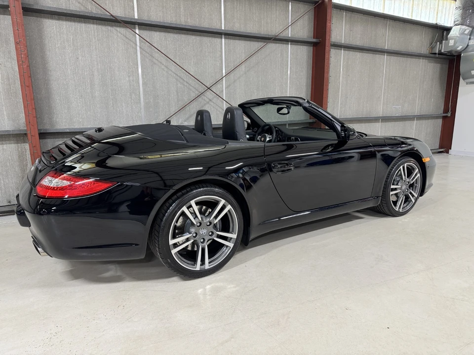 2012 Porsche 997 Carrera - Image 22 of 31