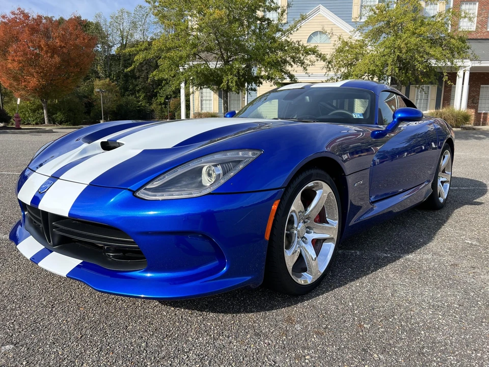 2013 Dodge Viper 5th Gen - Image 5 of 31