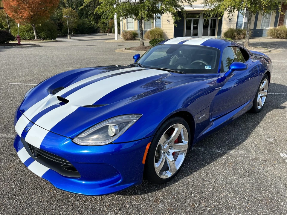 2013 Dodge Viper 5th Gen - Image 3 of 31