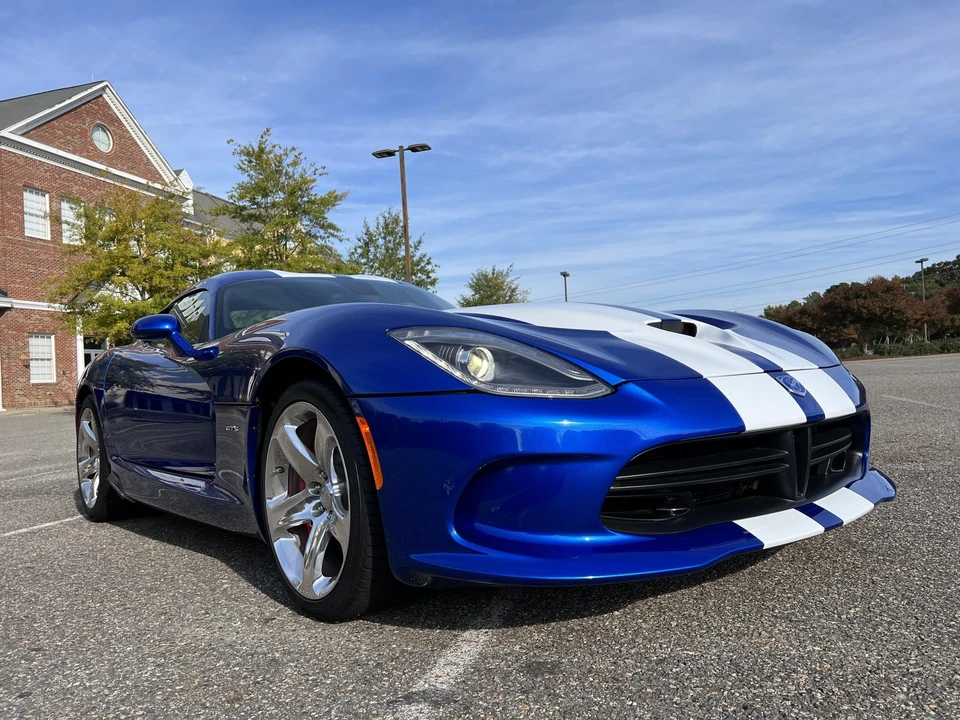 2013 Dodge Viper 5th Gen - Image 10 of 31