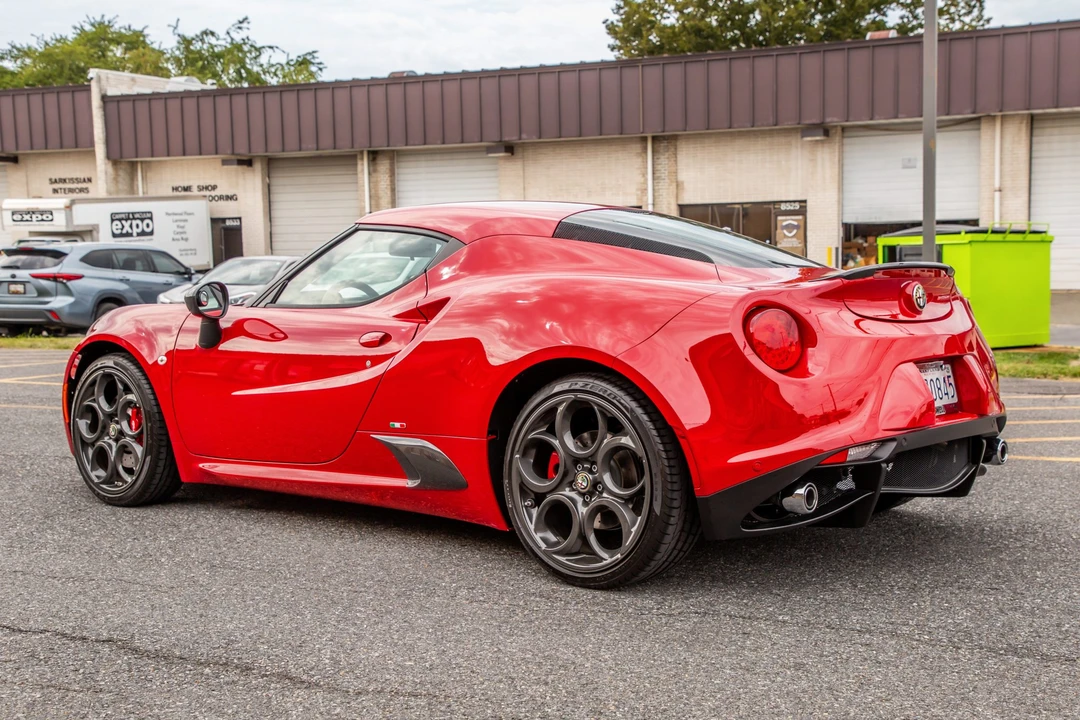 2015 Alfa Romeo 4C Coupe - Image 4 of 31
