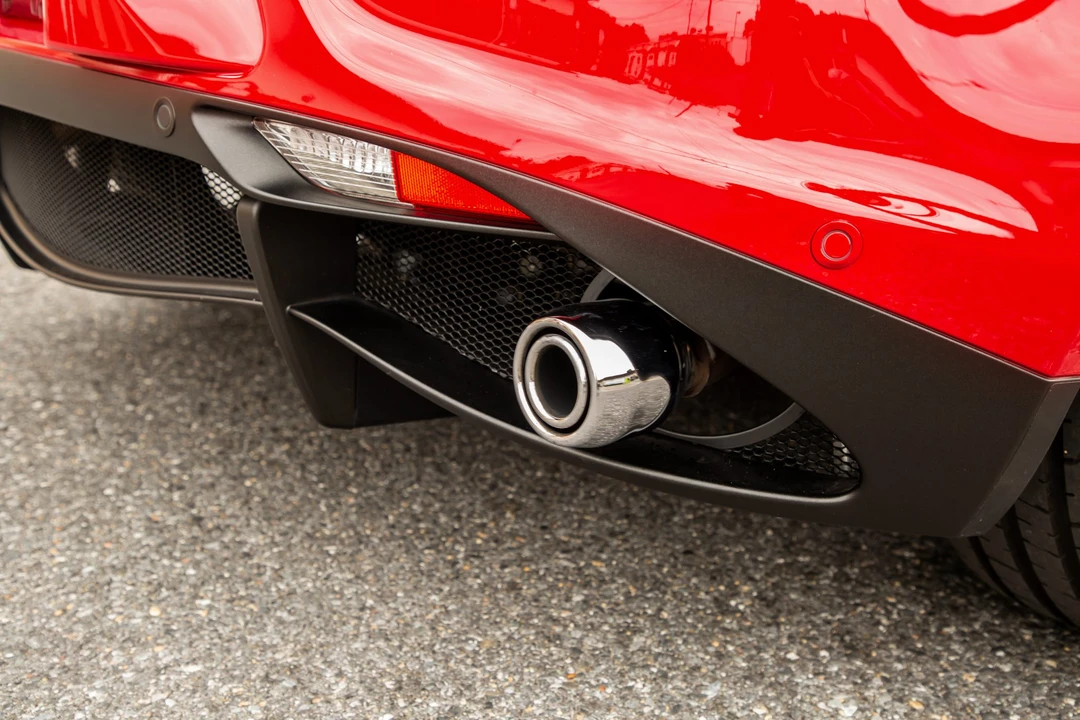 2015 Alfa Romeo 4C Coupe - Image 29 of 31
