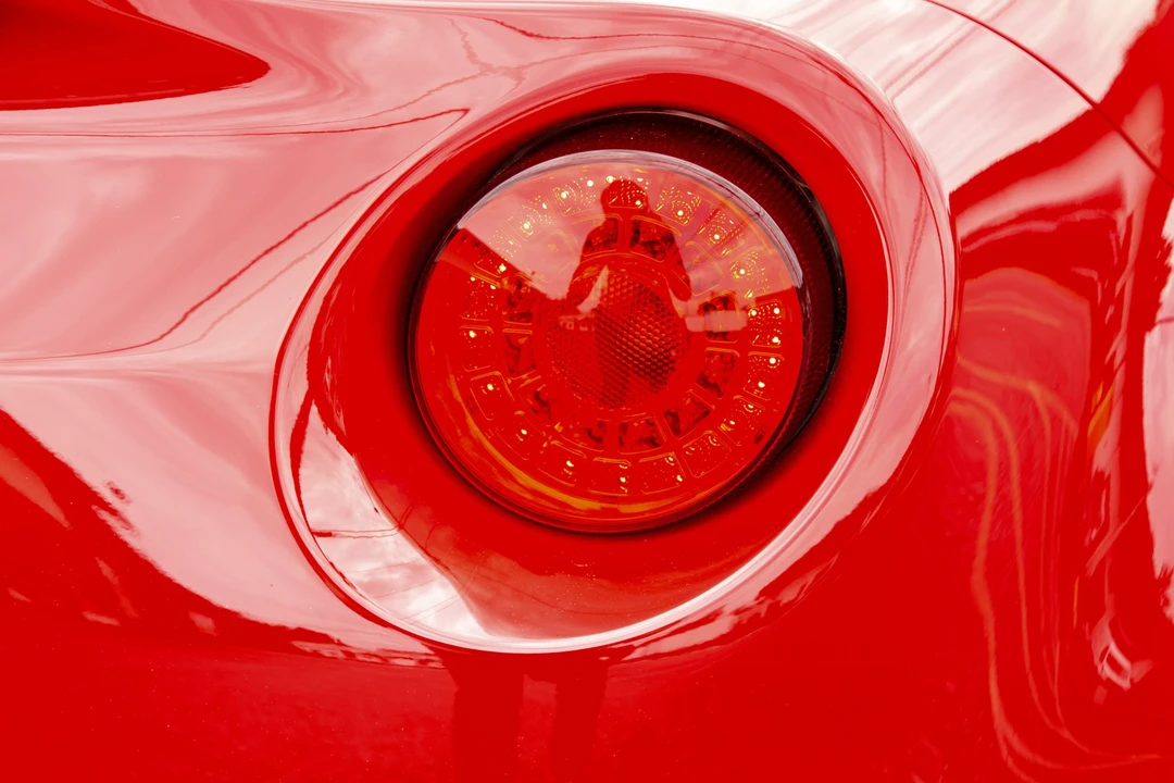 2015 Alfa Romeo 4C Coupe - Image 30 of 31