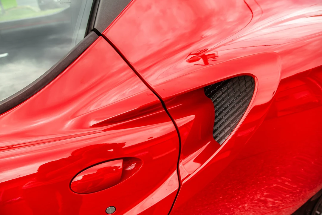 2015 Alfa Romeo 4C Coupe - Image 18 of 31