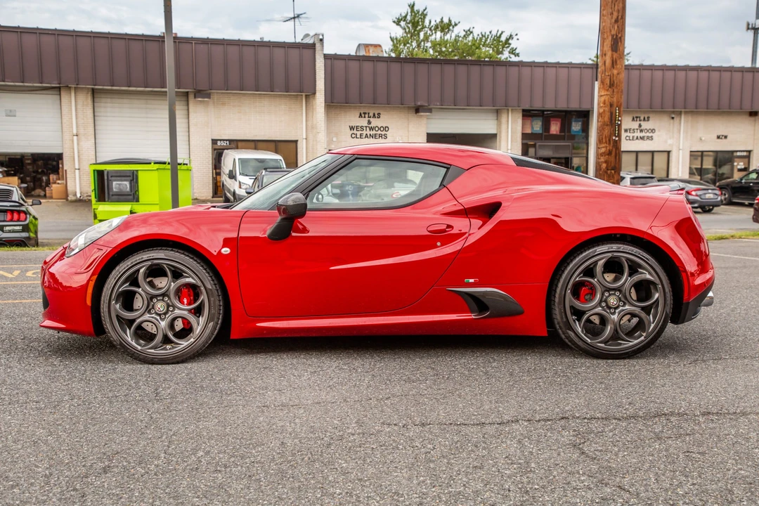 2015 Alfa Romeo 4C Coupe - Image 3 of 31