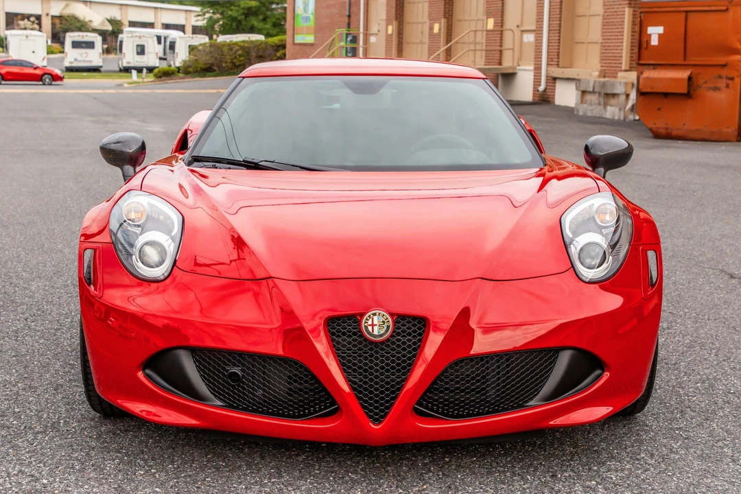 2015 Alfa Romeo 4C Coupe - Image 9 of 31