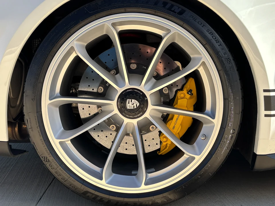 2016 Porsche 991 R - Image 28 of 31