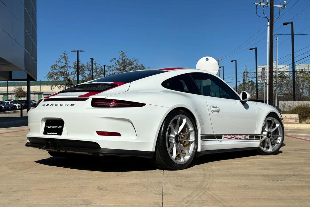 2016 Porsche 991 R - Image 10 of 31