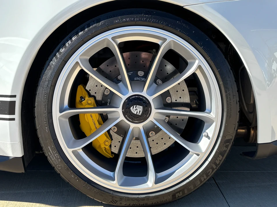 2016 Porsche 991 R - Image 26 of 31