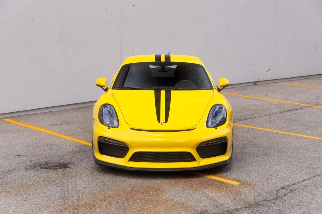 2016 Porsche 981 Cayman GT4 - Image 10 of 31