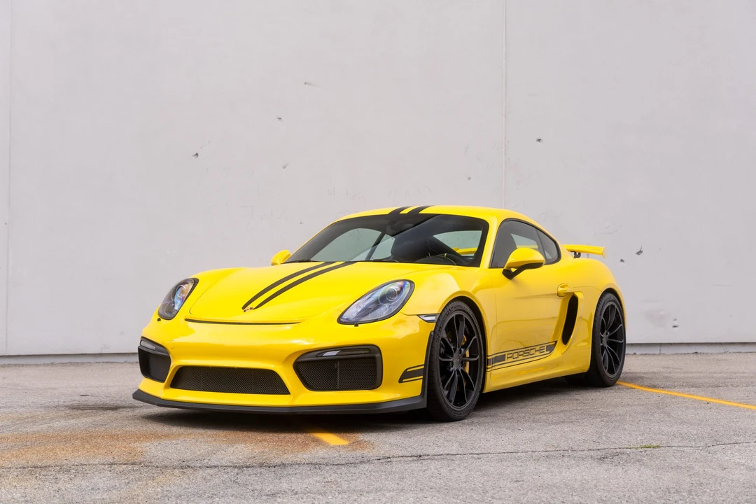 2016 Porsche 981 Cayman GT4 - Image 7 of 31