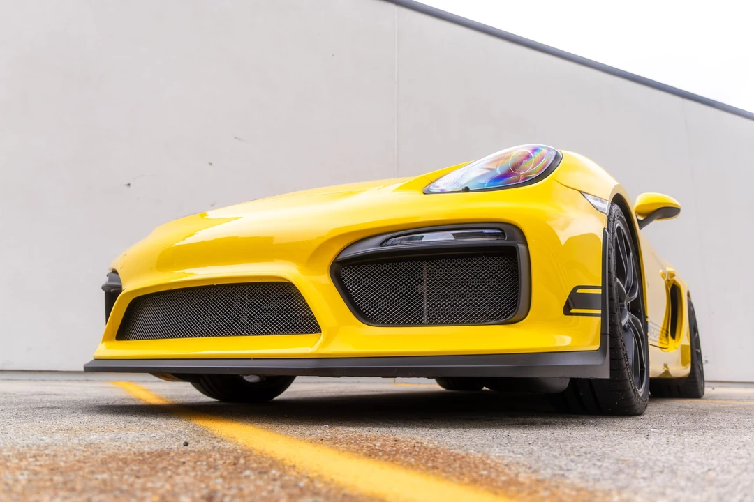 2016 Porsche 981 Cayman GT4 - Image 8 of 31
