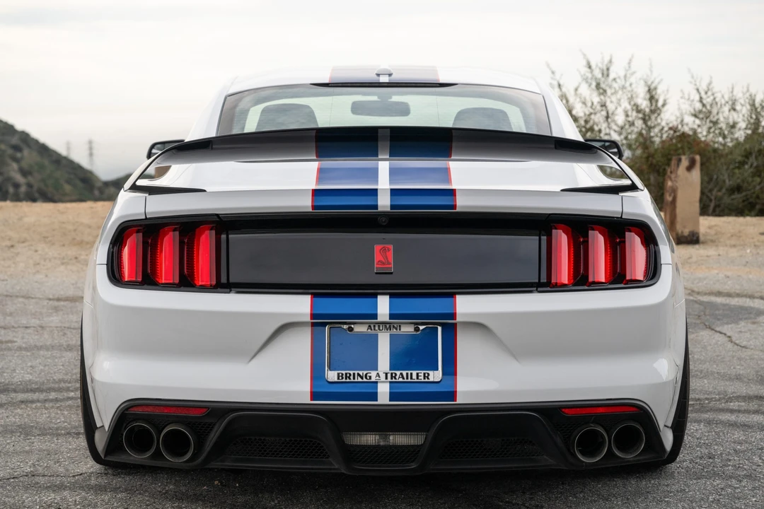 2017 Ford S550 Shelby Mustang GT350R - Image 6 of 31