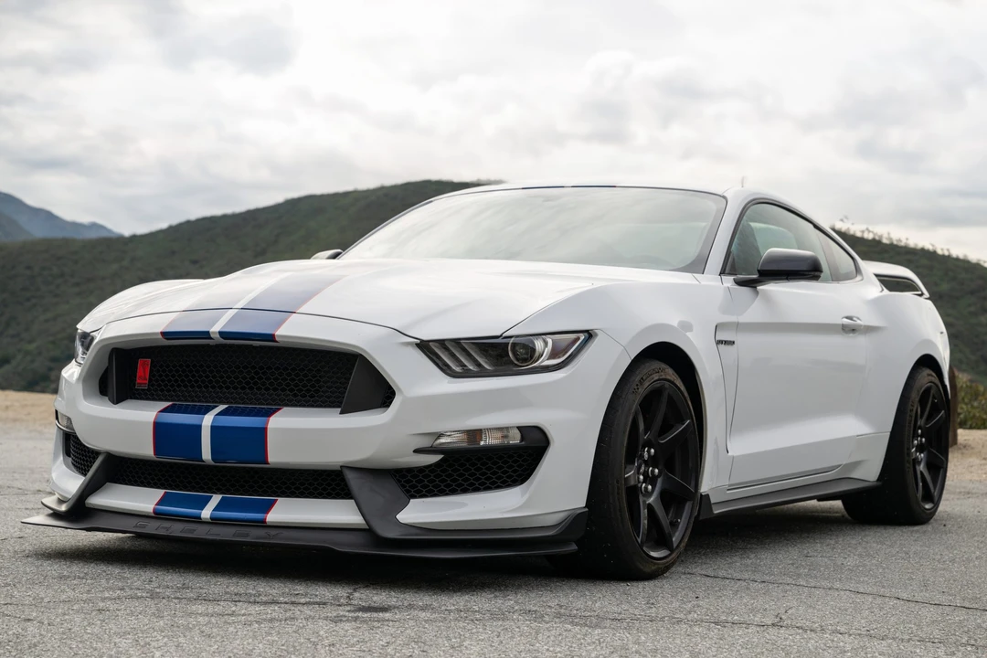2017 Ford S550 Shelby Mustang GT350R - Image 1 of 31