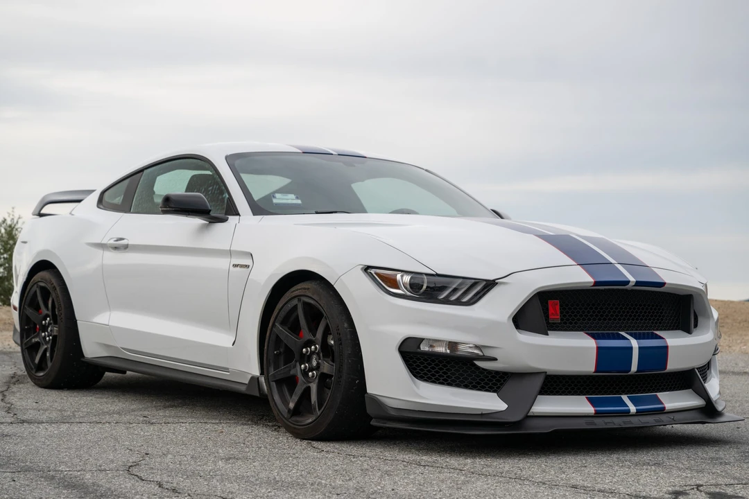 2017 Ford S550 Shelby Mustang GT350R - Image 3 of 31