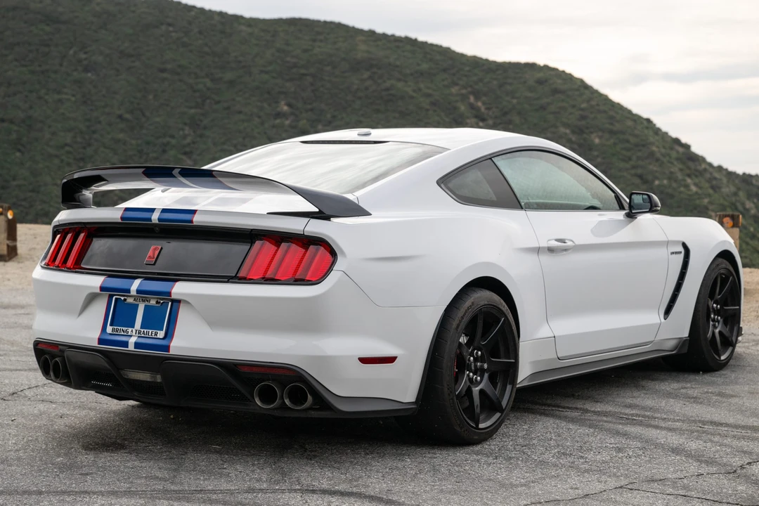 2017 Ford S550 Shelby Mustang GT350R - Image 5 of 31