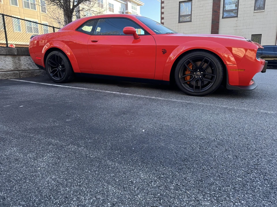 2019 Dodge Challenger SRT Hellcat 3rd Gen - Image 6 of 31
