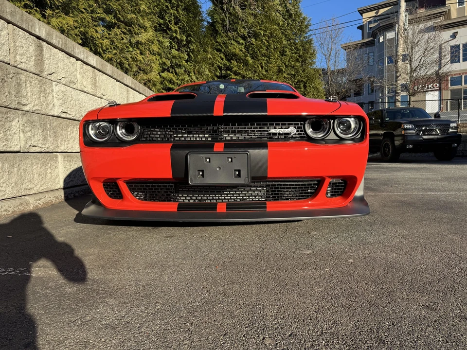 2019 Dodge Challenger SRT Hellcat 3rd Gen - Image 15 of 31